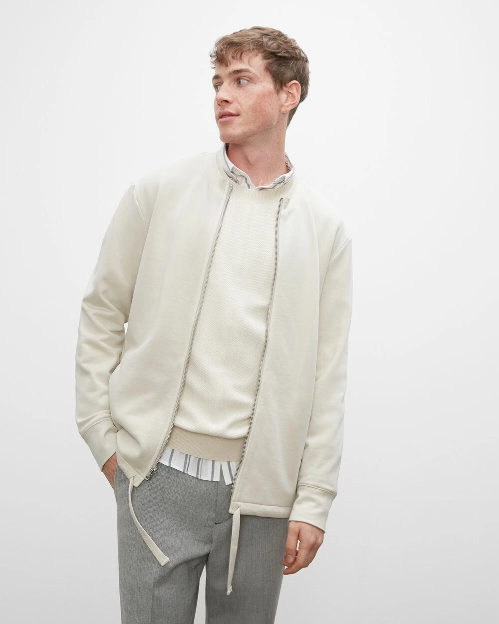 Flash Sale 🎉 Club Monaco Men Tea Dyed Cardigan Silver Birch 😍 3 Flash Sale 🎉 Club Monaco Men Tea Dyed Cardigan Silver Birch 😍