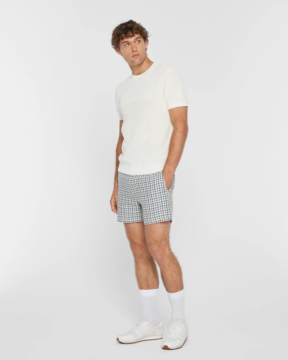 Hot Sale 🎉 Club Monaco Men Jax Checkered 5" Shorts Blue Multi 🔔 3 Hot Sale 🎉 Club Monaco Men Jax Checkered 5" Shorts Blue Multi 🔔
