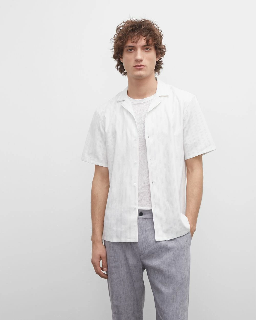 New ๐ฅ Club Monaco Men Short Sleeve Thin Stripe Linen ๐ Shirt White ๐ 3 New ๐ฅ Club Monaco Men Short Sleeve Thin Stripe Linen ๐ Shirt White ๐
