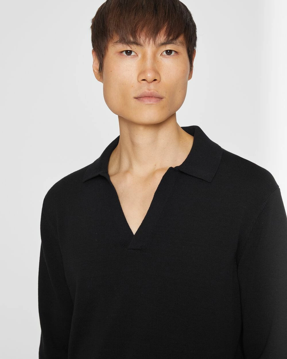 Deals โ๏ธ Club Monaco Men Colorblock Johnny Collar Sweater Black ๐งจ 5 Deals โ๏ธ Club Monaco Men Colorblock Johnny Collar Sweater Black ๐งจ - Image 3